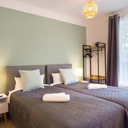 Lägenhet Immostay S#6 - Ferienwohnung, Wifi & Free Parking Naehe Mercedes Benz